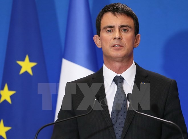Премьер-министр Франции отменил визит в ФРГ - ảnh 1